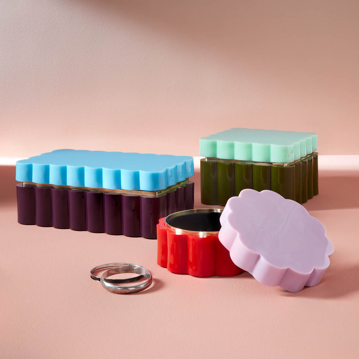 Jonathan Adler Fleur Acrylic Box – Small