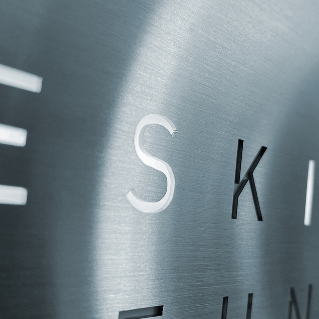 QLOCKTWO Earth 90 – Stainless Steel