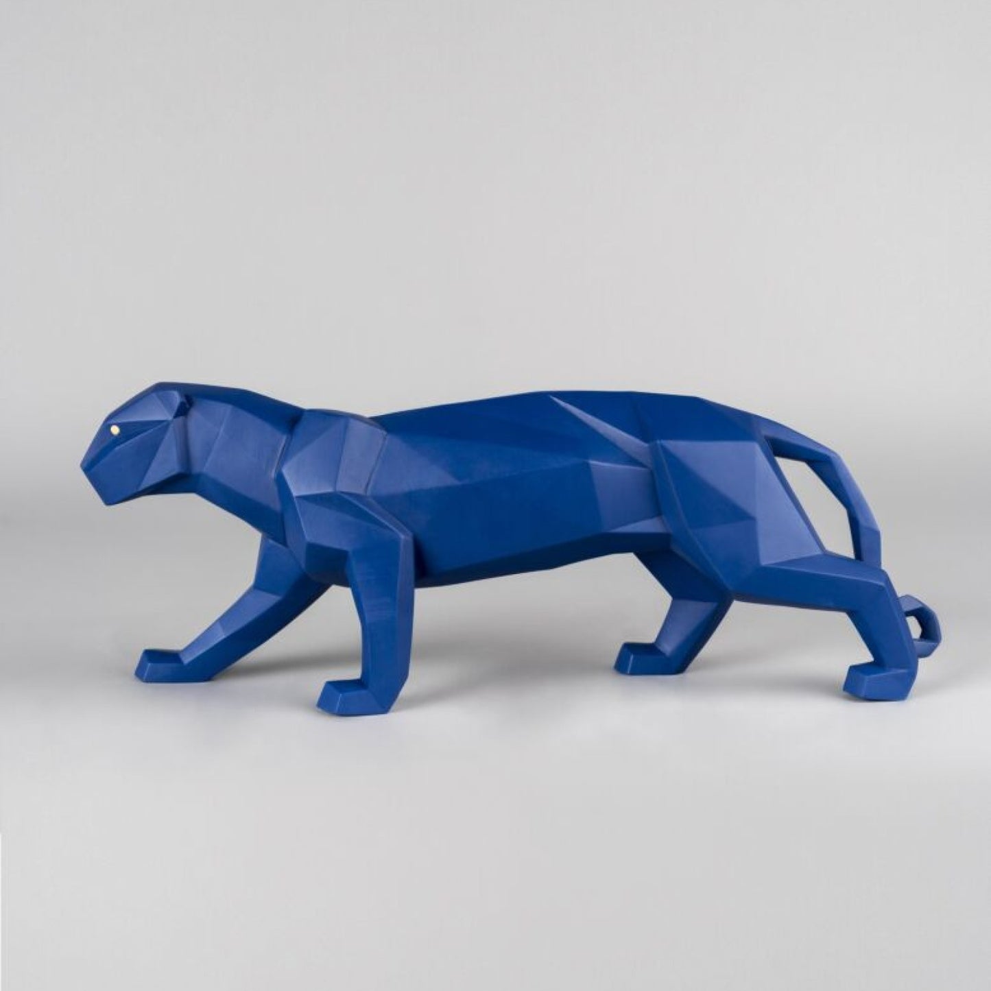 Panther, matt blå